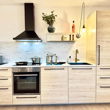 Flair Apartments Vorarlberg - Stilvolles Wohnen Nahe Bodensee & Alpen - Kueche, Balkon & Gratis Parkplatz Brégence Extérieur photo
