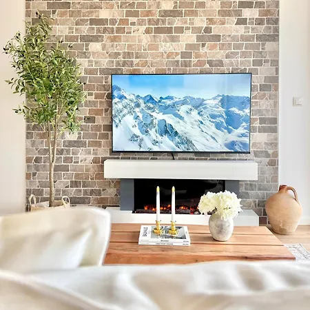 Flair Apartments Vorarlberg - Stilvolles Wohnen Nahe Bodensee & Alpen - Kueche, Balkon & Gratis Parkplatz Brégence Extérieur photo