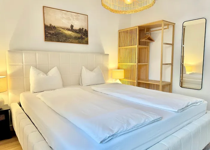 Flair Apartments Vorarlberg - Stilvolles Wohnen Nahe Bodensee & Alpen - Kueche, Balkon & Gratis Parkplatz