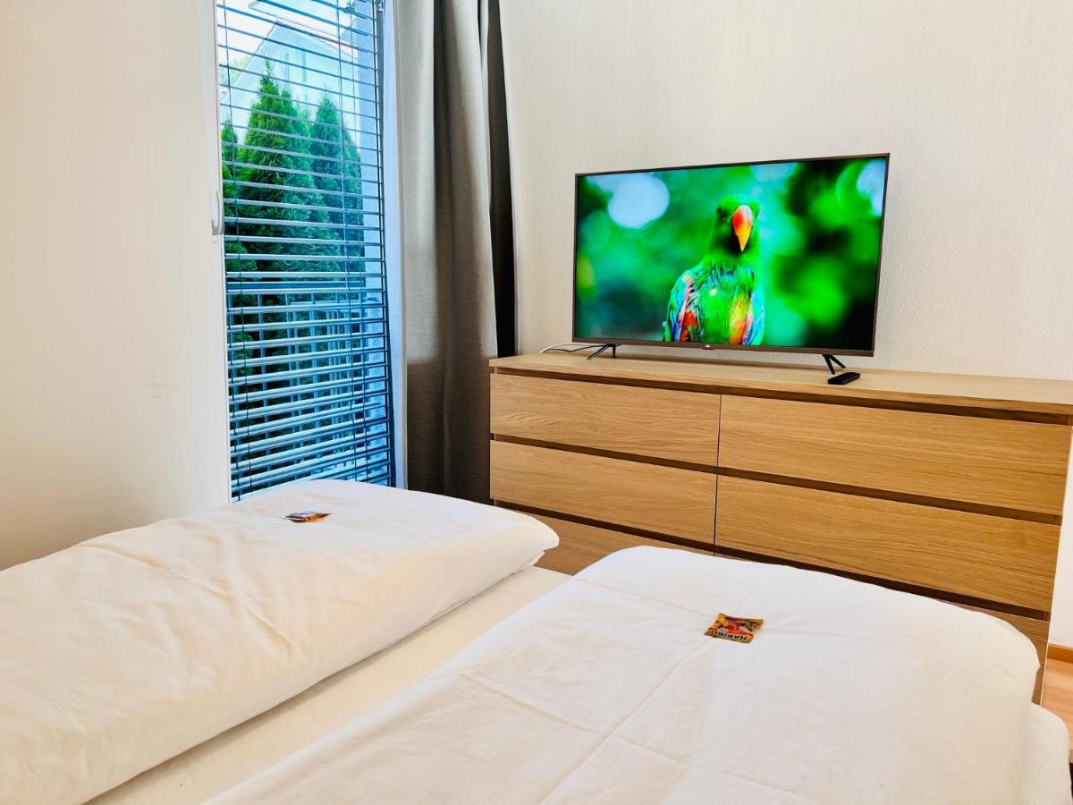 Flair Vorarlberg - Stilvolles Wohnen Nahe Bodensee & Alpen - Kueche, Balkon & Gratis Parkplatz
