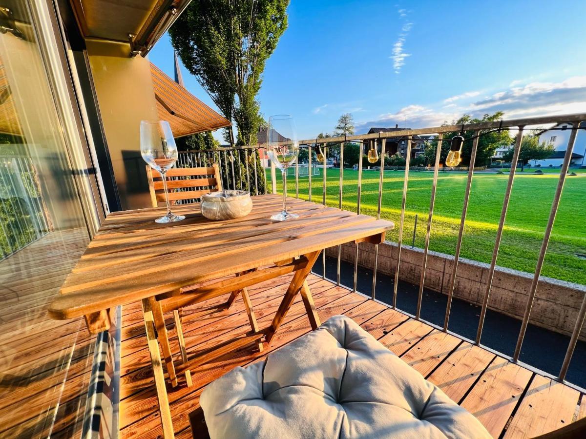 Flair Vorarlberg - Stilvolles Wohnen Nahe Bodensee & Alpen - Kueche, Balkon & Gratis Parkplatz Appartement Brégence