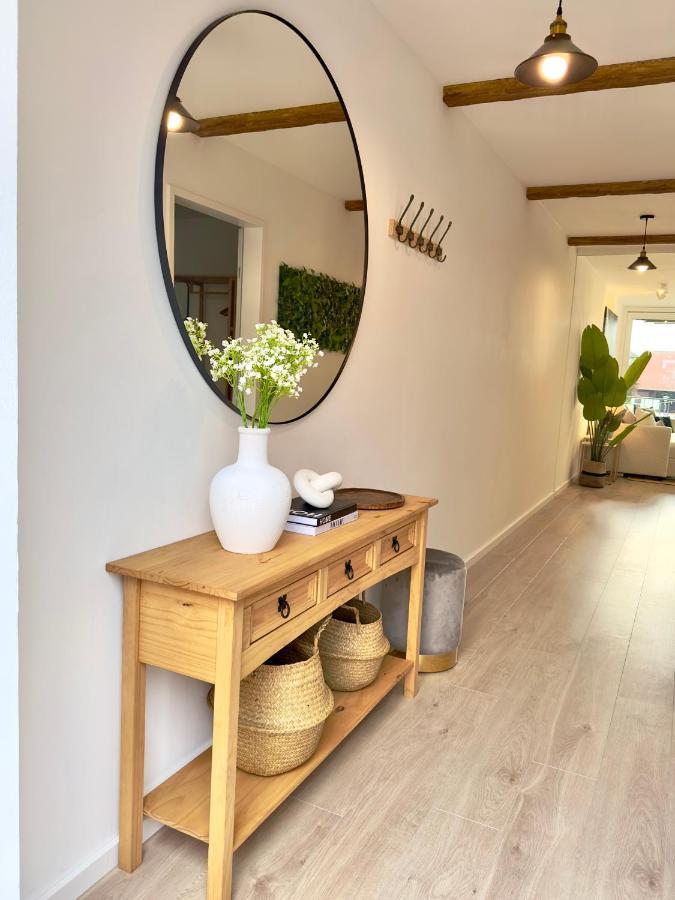 Flair Vorarlberg - Stilvolles Wohnen Nahe Bodensee & Alpen - Kueche, Balkon & Gratis Parkplatz Appartement