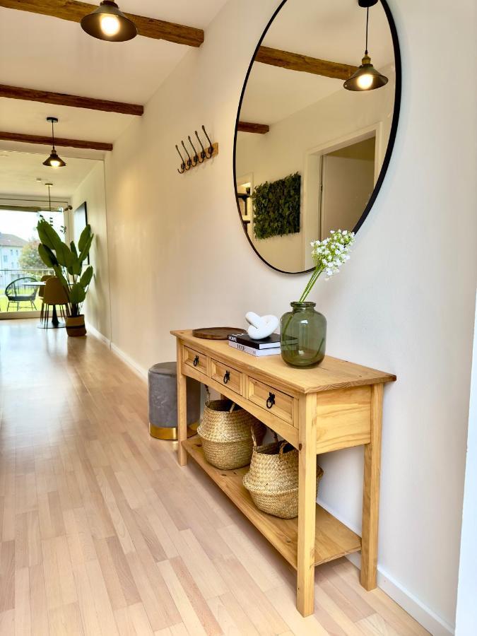 Appartement Flair Vorarlberg - Stilvolles Wohnen Nahe Bodensee & Alpen - Kueche, Balkon & Gratis Parkplatz *