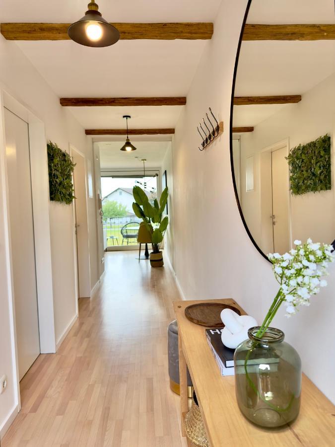 Appartement Flair Vorarlberg - Stilvolles Wohnen Nahe Bodensee & Alpen - Kueche, Balkon & Gratis Parkplatz Brégence
