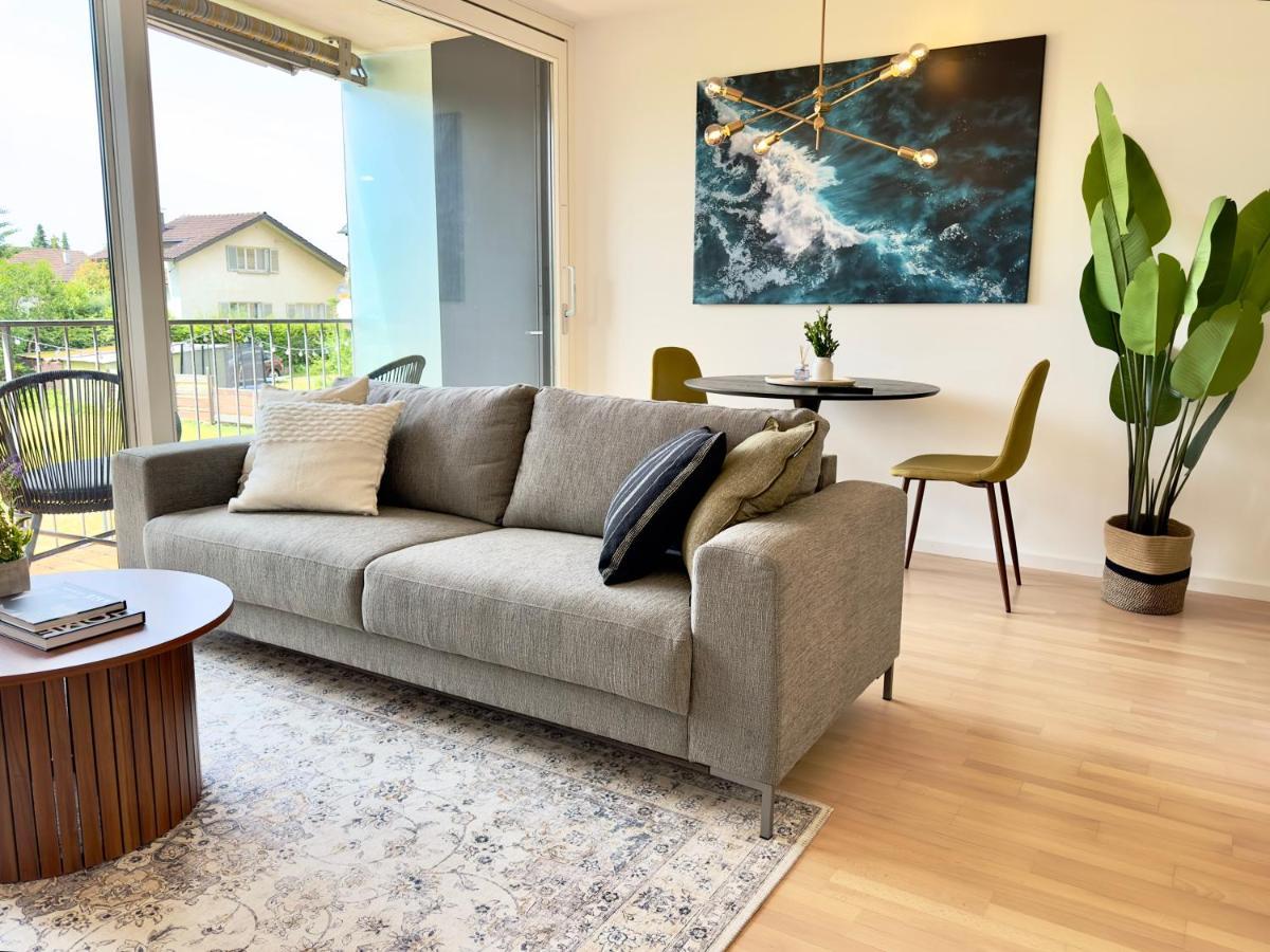 Flair Vorarlberg - Stilvolles Wohnen Nahe Bodensee & Alpen - Kueche, Balkon & Gratis Parkplatz *