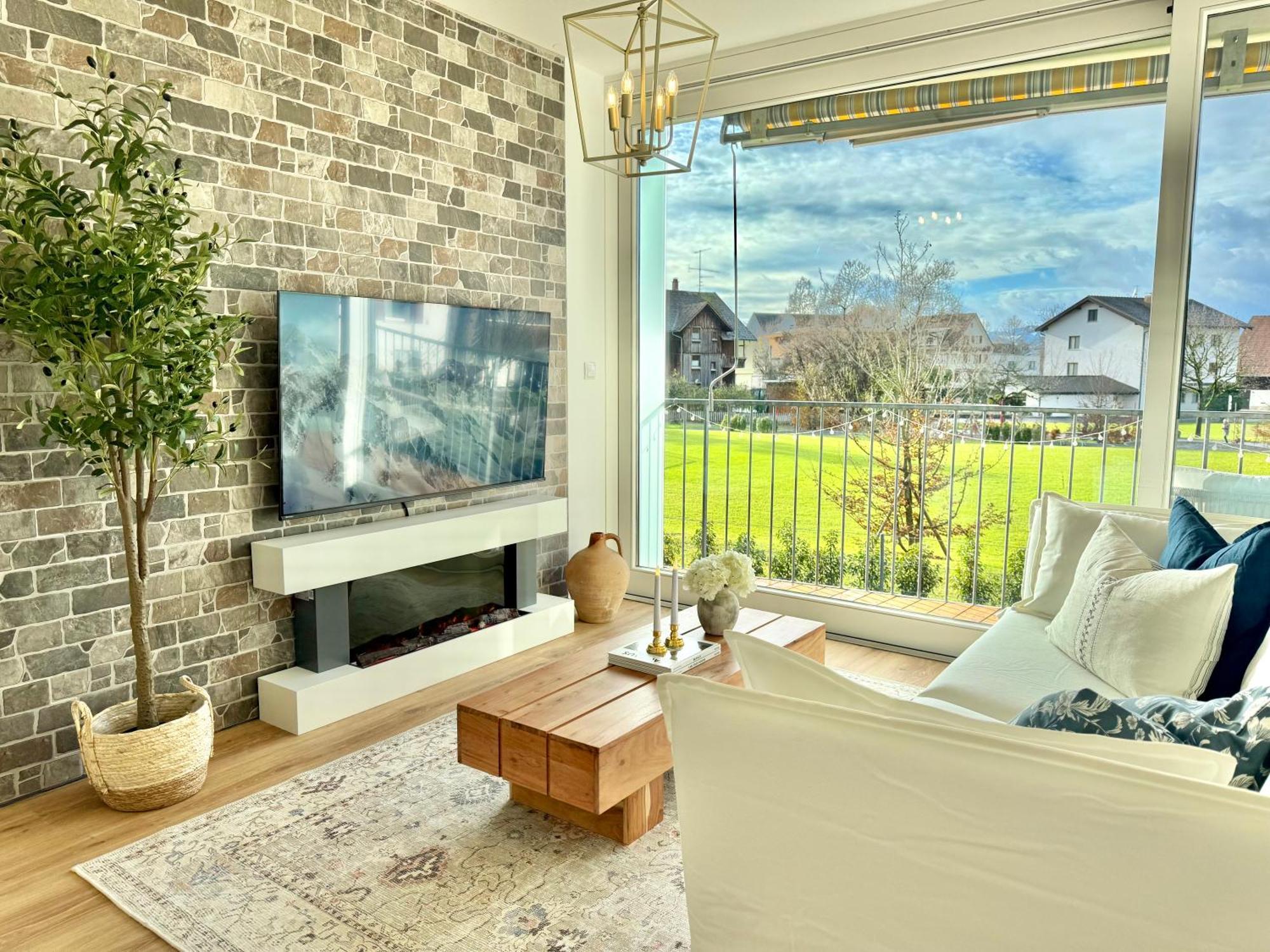 Appartement Flair Vorarlberg - Stilvolles Wohnen Nahe Bodensee & Alpen - Kueche, Balkon & Gratis Parkplatz Brégence