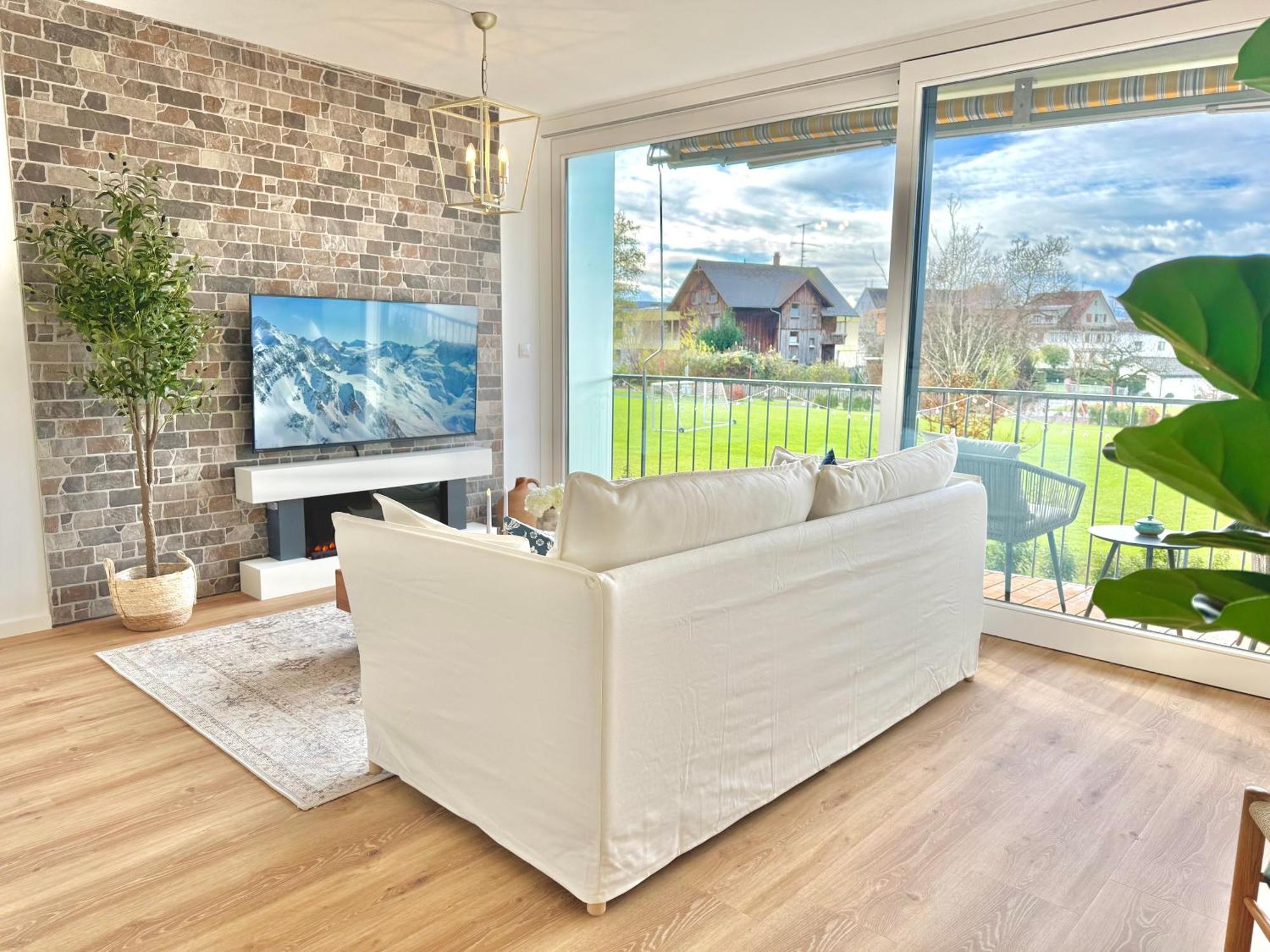 Flair Vorarlberg - Stilvolles Wohnen Nahe Bodensee & Alpen - Kueche, Balkon & Gratis Parkplatz Appartement *